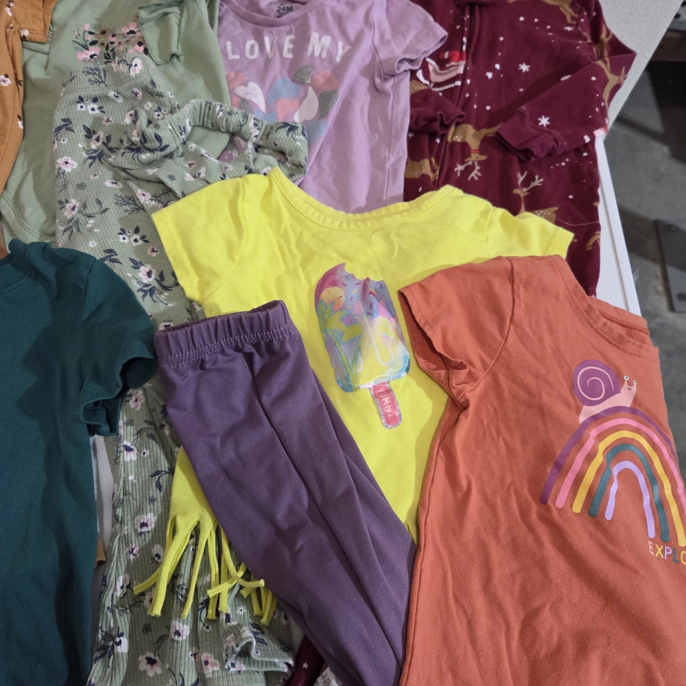 Bundle of 24 Month/2T Girls Clothing - Picture 4 of 4